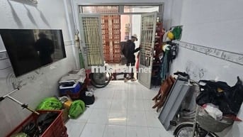Nhà Mới 3x7, 1Trêt 1Lầu 1Gác 2PN 1WC. Hẻm thông, an ninh