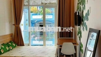 Cho thuê căn hộ Studio Ban công Q1 gần cầu Nguyễn Văn Cừ, Nowzone,