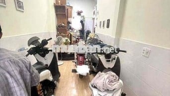 Nhà Nhỏ nhưng 4 tầng - Quận 8 - Giáp Võ Văn Kiệt - 4 phòng - 2ty65