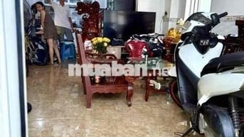 Nhà bán ngay Tân Hương -DT:4x16- đúc 2 tầng- chỉ 4.xtỷ
