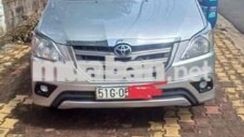 Toyota Innova 2015 2.0E - 135218 km