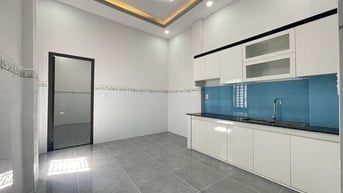 NHÀ MỚI 3PN 1/ÂU CƠ cách MT VÀI CĂN 