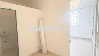 Trọ Cửa sổ trời- Thoáng- Rộng- Tách bếp- Máy lạnh