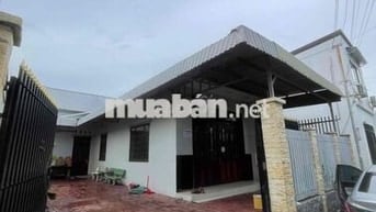 Cần bán Nhà mái thái, hẻm ô tô nhà ở công vụ Trần Hưng Đạo