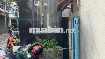 Cần bán nhà hẻm 737 Lạc Long Quân, P10, Tân Bình