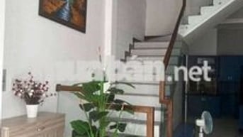 Cho thuê nhà mặt tiền Lương Văn Can gần biển bãi trước full nt