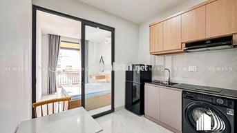 Căn Hộ 1 Phòng Ngủ Ban Công Siêu Đẹp Gần Cầu Kênh Tẻ, ĐH Luật
