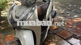 bán sh mode màu trắng. Xe nhà nữ đi