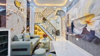  Căn nhà đẹp 52.8m2 ngay Dương Quảng Hàm, GV giá 3.2 Tỷ. SHR, hẻm 5m  
