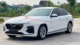 VinFast Lux A 2.0 Tiêu chuẩn 2022