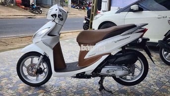 Honda Vision 2013 máy ngon xe sạch sẽ.