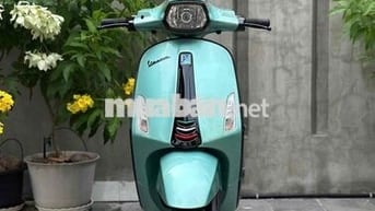 Vespa Sprint 2018 biển đẹp