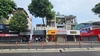 90 Mặt Tiền ĐQuang Trung-GV-Cách Siêu Thị 100m-Khu MUa Sắm