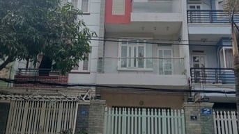 Bán Gấp nhà đường số 5 ngay góc đường số 10 dt: 4,5x18m, 2 lầu st