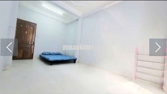 Cho nữ thuê phòng giờ giấc tự do