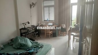 Tìm sv ở ghép phòng 40m2, full nội thất, gần SPKT, 1tr7/1 tháng