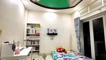 Nhà 93m2 hẻm xe hơi đường số 9 phường Linh Tây 4 phòng ngủ gần chợ