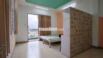 Căn hộ mini Full nội thất có ban công lớn Pham Thế Hiển quận 8