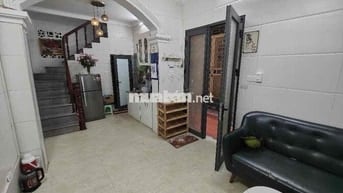 Bán nhà Khâm Thiên - 4 tầng - 3PN - Ngõ thoáng. Giá: 4,5 tỷ