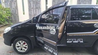 Innova 2007G màu đen
