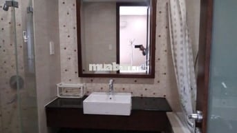 Cho thuê nhà mặt tiền Minh Phụng, P.10, Q.11 giá 25tr