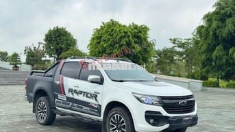 Chevrolet Colorado High Country 2.8L 4x4 AT 2017