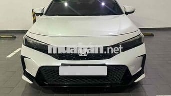Honda CIVIC RS 2024 - 5900 km - XE ĐỘ BODY TYPER