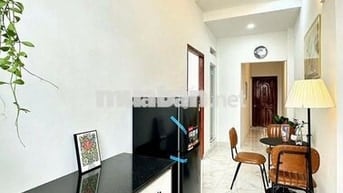 CHO THUÊ - CĂN HỘ 2PN - 50M2 - FULL NT - GẦN NGÃ 4 HÀNG XANH - 11TRX