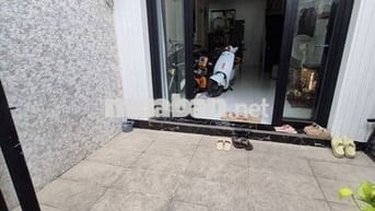 NHÀ ĐẸP Q4- 2 LẦU ĐÚC - 47m2 NỞ HẬU- KO QH- GIÁ 4 TỶ NHỈNH
