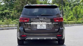 Kia Sendona Luxury 2.2 dầu 2018 - 90000 km