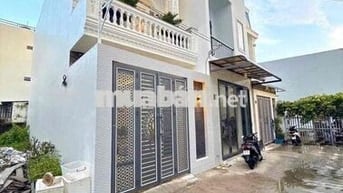 BÁN NHÀ ĐẸP CÓ CÓ SẲN NỘI THẤT HẺM 81 HỒ BÚNG XÁNG