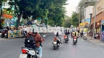Bán đất Âu Cơ đối diện ĐH Văn Hiến 76m2 tiện xây CHDV đỉnh