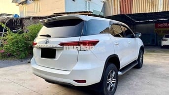 Toyota Fortuner 2022 2.4L 4x2 MT - 89000 km