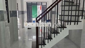 Nhà mới tinh 3.7x14m lầu góc 2MT hẻm. Gần ngã ba cây trâm GV