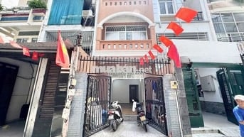 Cho Thuê Mặt Bằng Đường Trần Hưng Đạo, Quận 5 ( KD TỰ DO - Ngang 5m )
