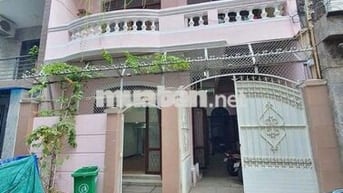 Penhouse sân vườn tại Sư vạn hạnh Q10