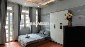 STUDIO BAN CÔNG FULL NỘI THẤT DI CHUYỂN LIÊN QUẬN