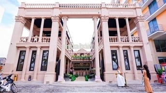 Cho thuê Lô Góc 2 Tầng, 3 mặt tiền đường Trần Hưng Đạo, View sông đẹp