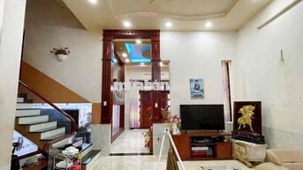 BIỆT THỰ MINI MT LỚN - 176M2 ( 8x22 ), GARA, 5 ĐỒNG TL