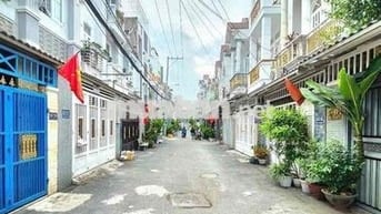 BÁN NHÀ 4 TẦNG – HXH 8M – HUỲNH TẤN PHÁT, NHÀ BÈ - GIÁ HƠN 5 TỶ.