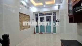 CHO THUÊ NHÀ RIÊNG PHỐ KHÂM THIÊN - ĐỐNG ĐA - 30M2 - 5 TẦNG