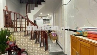 Anh Dũng cần bán nhà 5t,44m tại Ngô Quyền,HĐ,tiện ích tốt chỉ 8t