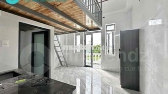CHO THUÊ PHÒNG BAN CÔNG - GÁC CAO GIỮA ĐẠI HỌC VĂN LANG VÀ NTTU