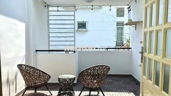 CHO THUÊ CĂN HỘ 1N1K BA ĐÌNH HẦM XE THANG MÁY BẢO VỆ MỚI XÂY FULL NT