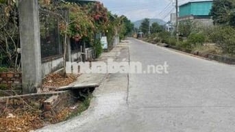 cần tiền bán gấp đất 2mặt tiền hẻm xe hơi