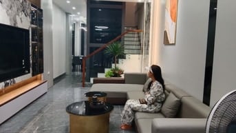 Nhà Đẹp Ô TÔ ĐỖ CỬA, Thang Máy, Trần Khát Chân, 54m, 6 tầng, 18.5 tỷ