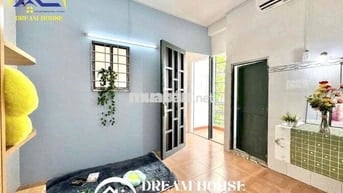 PHÒNG TRỌ GIÁ RẺ CÓ BANCOL THOÁNG MÁT - SẴN MÁY LẠNH, FREE XE