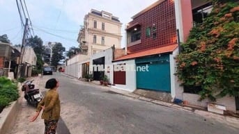 NHÀ THỦ DẦU MỘT - NGANG 6 - ĐƯỜNG RỘNG - THIẾT KẾ HIỆN ĐẠI