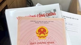 Chính chủ bán nhà số 9 mặt phố Gia Ngư, chợ Hàng bè 48 m2 xây 3,5 tầng