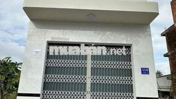 - Nhà cho thuê nguyên căn mới 100%, đường D1, kdc Hồng Loan